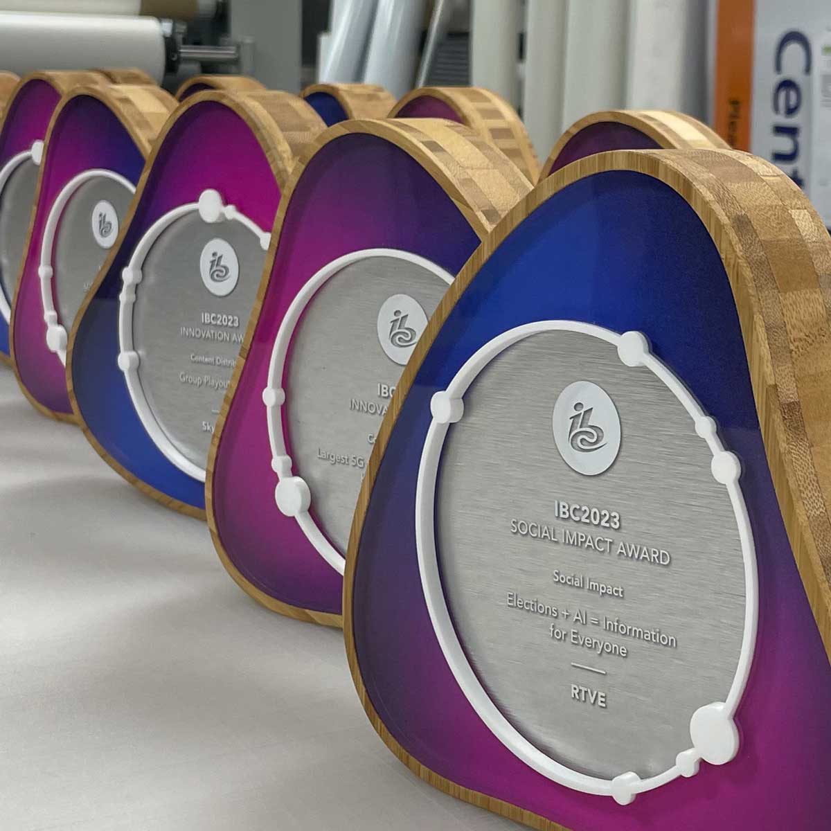 IBC Awards with Rotary Spinning Detail with self levelling winner detail